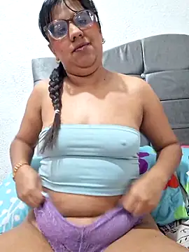 ZaidaWet online show from May 22, 12:36 pm