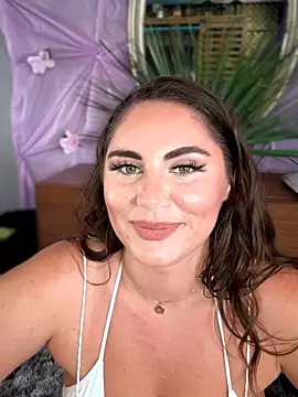 lovely beast online show from May 21, 5:44 pm
