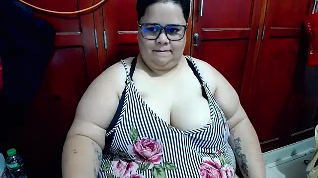hotlesby4uxxx online show from May 26, 2:16 pm