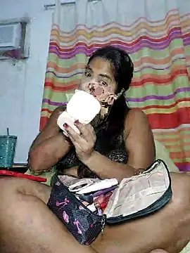 Snapshot of missmelissa_ chatting on September 18, 11:36 pm missmelissa online show from September 18, 11:36 pm