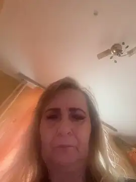 Irina2909xh online show from December 16, 10:21 am