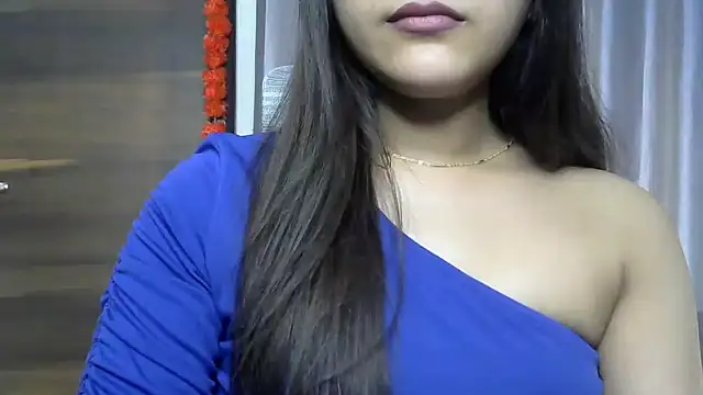 selen 5 online show from October 17, 6:44 pm