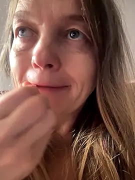 Susanel online show from September 12, 10:45 am