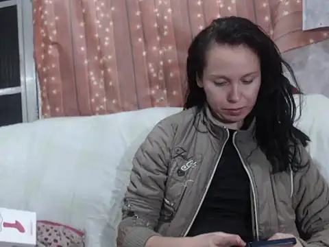 Venusluxodomme online show from May 17, 2:11 am