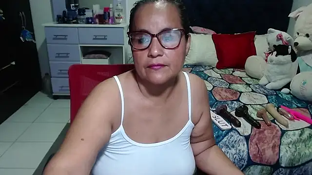 pervert mommy  online show from October 22, 12:21 pm