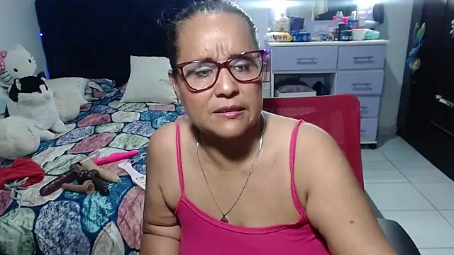 pervert mommy  online show from May 6, 11:14 am