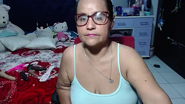 pervert mommy  online show from May 18, 9:59 am