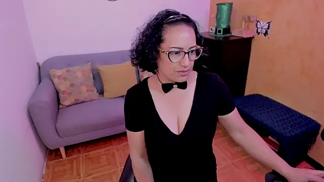 scarlet wet online show from October 15, 1:52 am