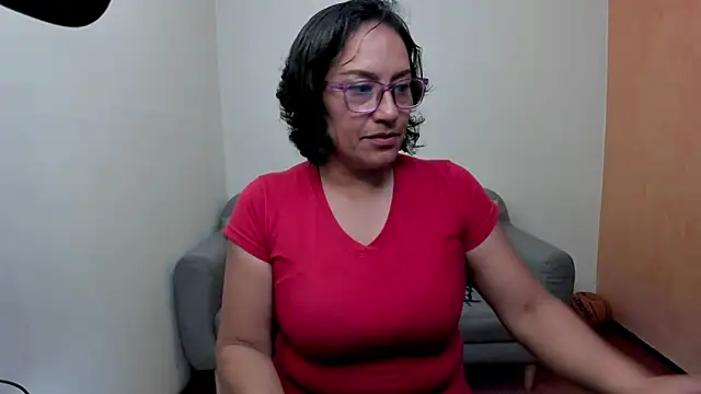 scarlet wet online show from May 21, 11:03 pm