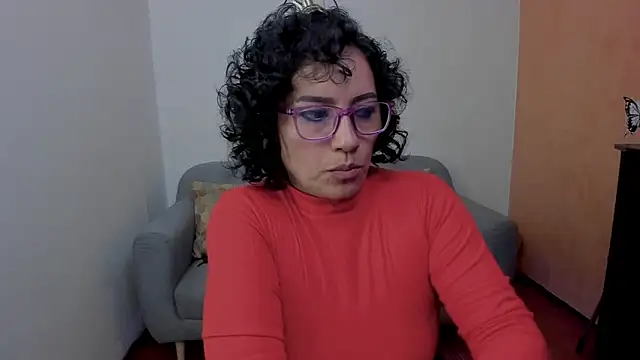scarlet wet online show from April 28, 10:46 pm