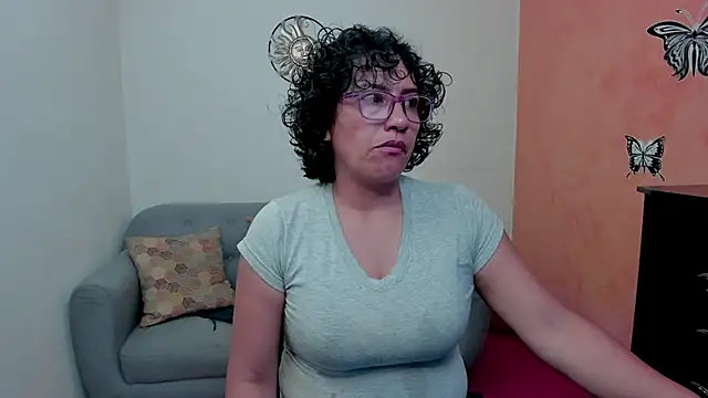 scarlet wet online show from May 16, 11:48 pm