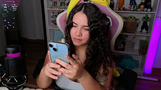 Sweet sully   online show from November 11, 9:28 am