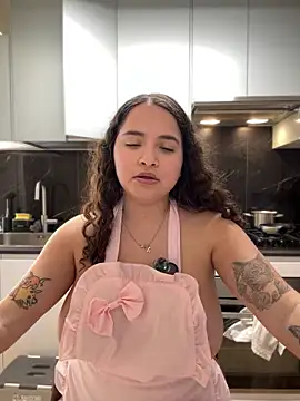 Sweet sully   online show from March 17, 12:20 pm