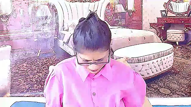 IndianAllure online show from May 11, 6:04 am