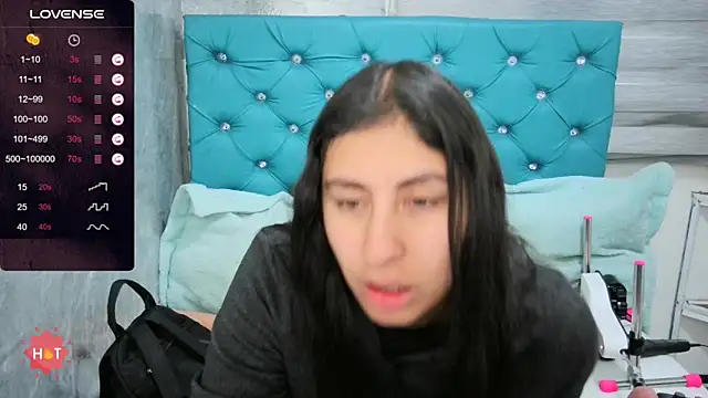 MAARYMOON online show from December 1, 11:03 am