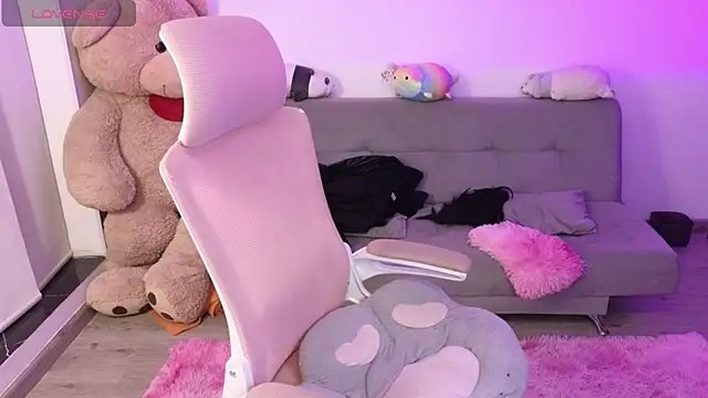 KuroChan420 online show from May 1, 2:26 am
