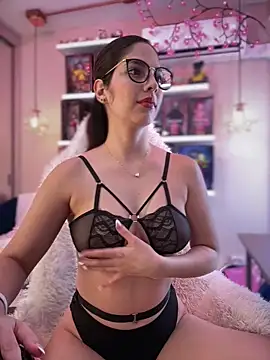 Zoe Bae online show from May 22, 2:09 am