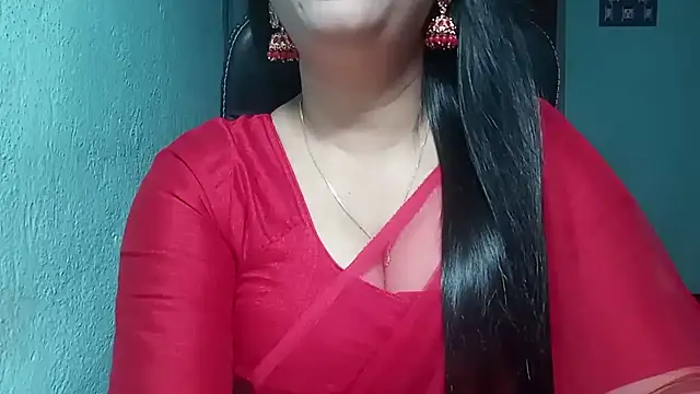 Snapshot of Secret_Dessire chatting on October 25, 6:04 pm Secret Dessire online show from October 25, 6:04 pm