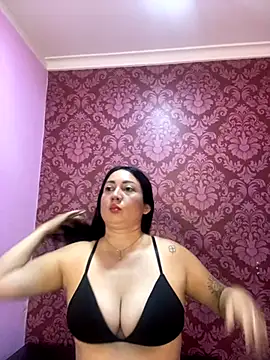 juliana diaz online show from November 14, 11:32 am