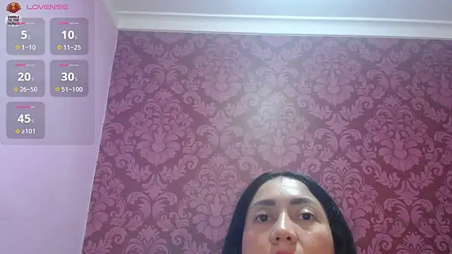 juliana diaz online show from May 25, 11:31 am
