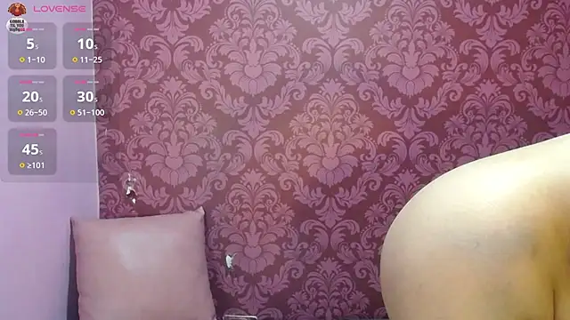 juliana diaz online show from May 20, 6:16 pm