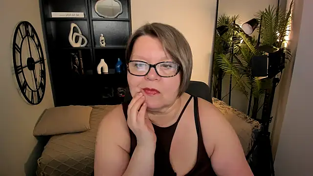 Shannonshine online show from May 15, 1:25 pm