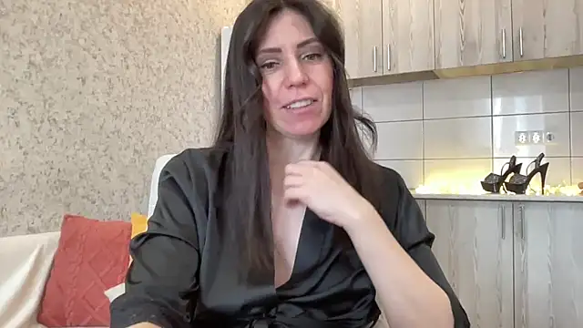 HotyWinter online show from March 17, 5:44 am