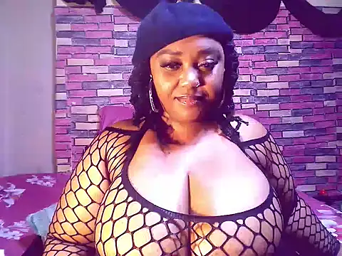 BustySavita online show from May 9, 4:36 am