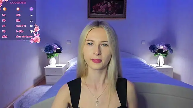 AnnaCarrera online show from May 12, 8:15 pm