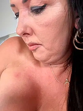 TiffanyRoxx online show from October 21, 11:09 pm