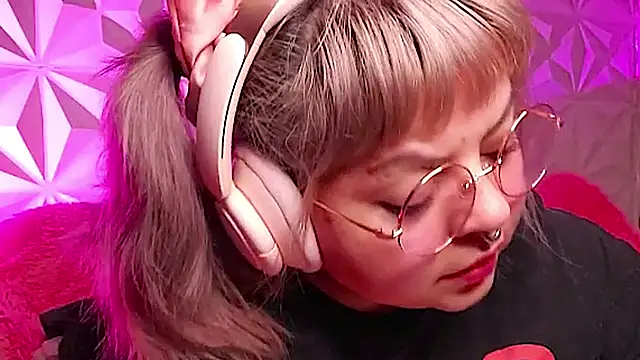 Satyn doll online show from November 23, 12:24 am