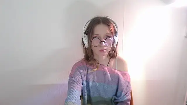  Hanna Moon  online show from May 22, 8:34 am