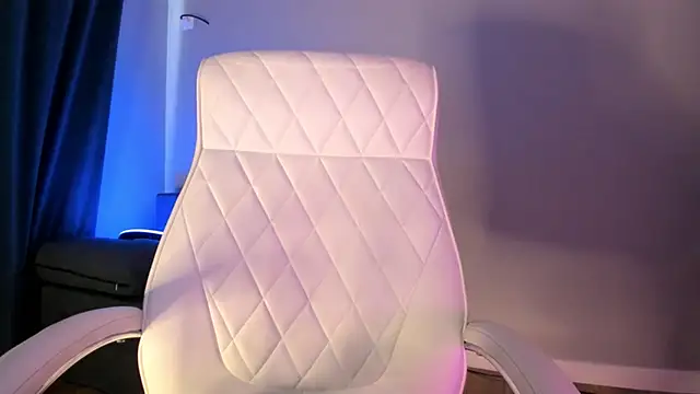 akura011 online show from November 21, 6:59 am