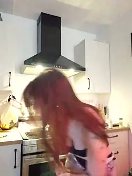 LilyOrion online show from May 9, 12:01 am