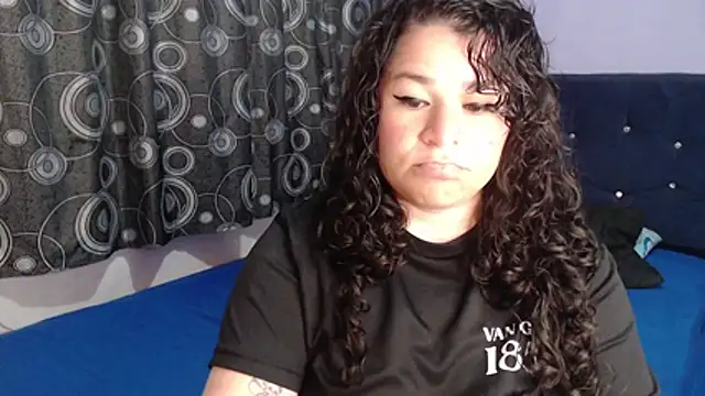 ANGELIQUE KLANE online show from May 25, 7:57 pm