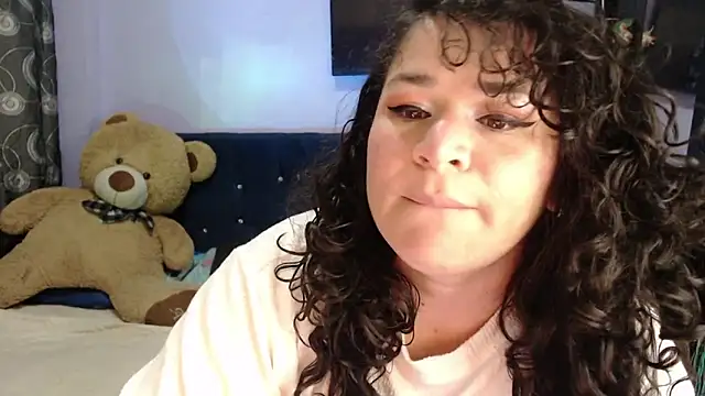 ANGELIQUE KLANE online show from May 5, 10:24 pm