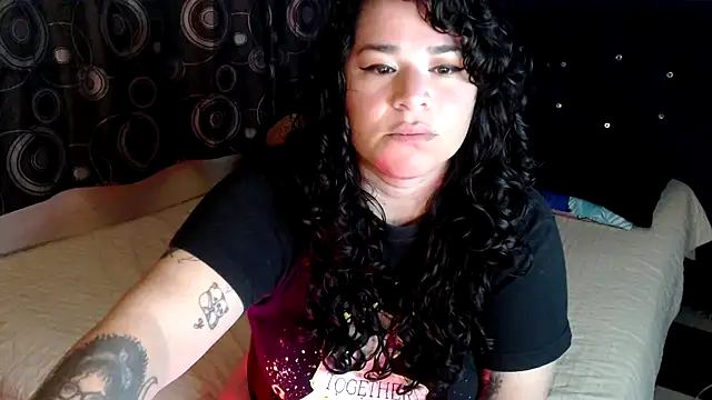 ANGELIQUE KLANE online show from May 10, 4:47 am