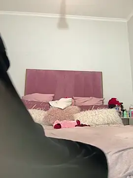 Bootyliciouse21X online show from May 24, 10:14 am