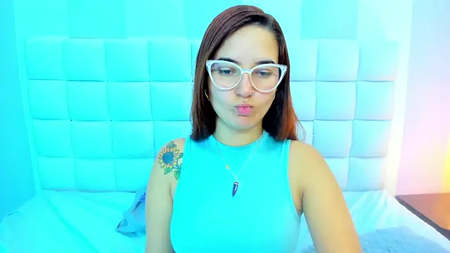 teresasroom  online show from May 20, 1:52 pm