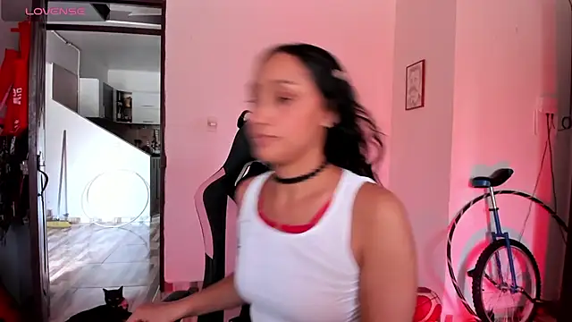 adrena 10 online show from May 20, 5:43 pm
