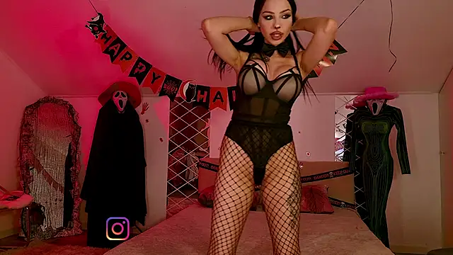 juli jam online show from October 10, 5:18 pm