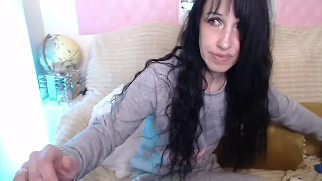 -carla- online show from May 16, 7:11 am