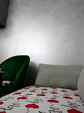 lolyforyou online show from September 25, 6:12 am