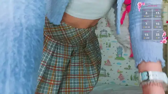 SmokyRose online show from February 18, 11:53 am