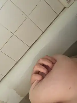 Luce127 online show from September 25, 8:28 pm