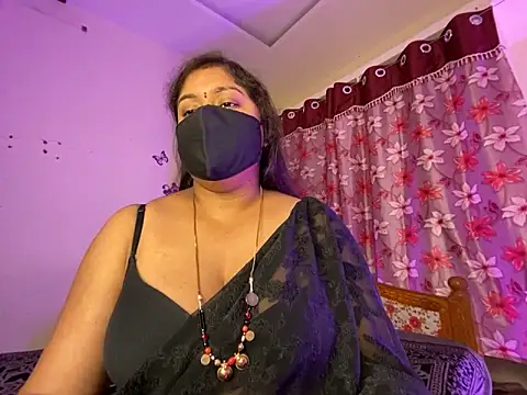 Love 4Sex online show from May 10, 1:51 am