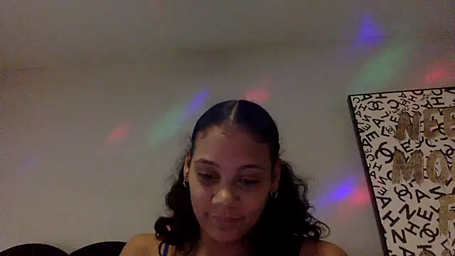 pinksugarxx online show from May 17, 10:20 pm