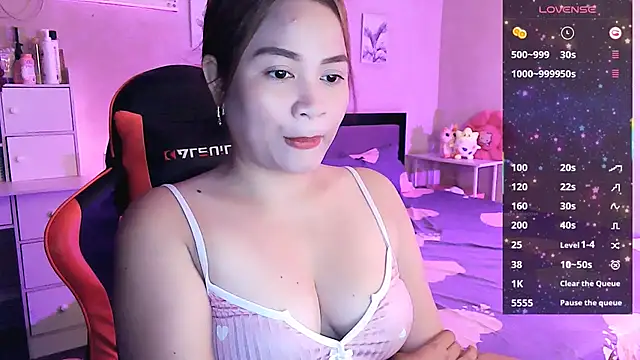 yenyen  online show from May 21, 1:03 am