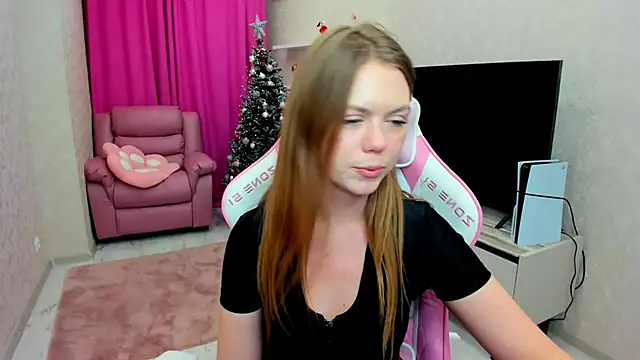 Strawberrye online show from January 12, 4:40 am