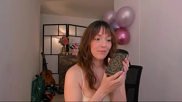 molly marmalade  online show from July 13, 6:08 pm